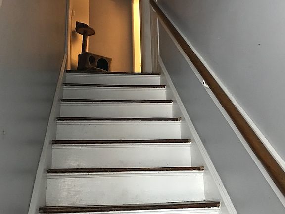 3rd image of 57 Asnuntuck Street