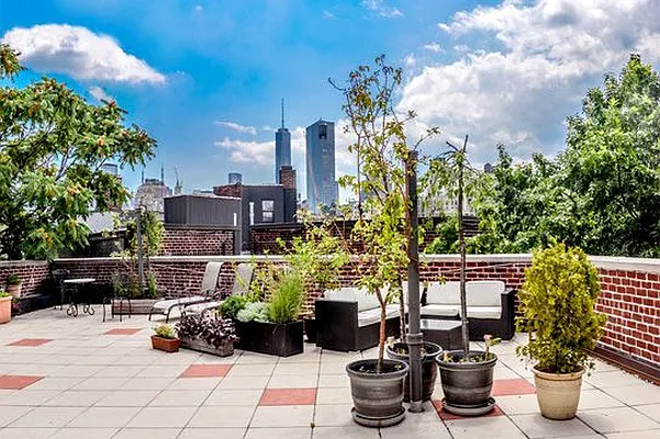 Rented by Minetta Lane Realty Corp | media 13