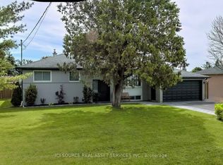 33 Hazelbury Dr, King, ON L0G1N0