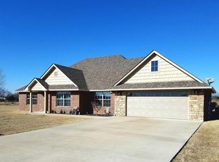 62500 E 268 Ct, Grove, OK 74344