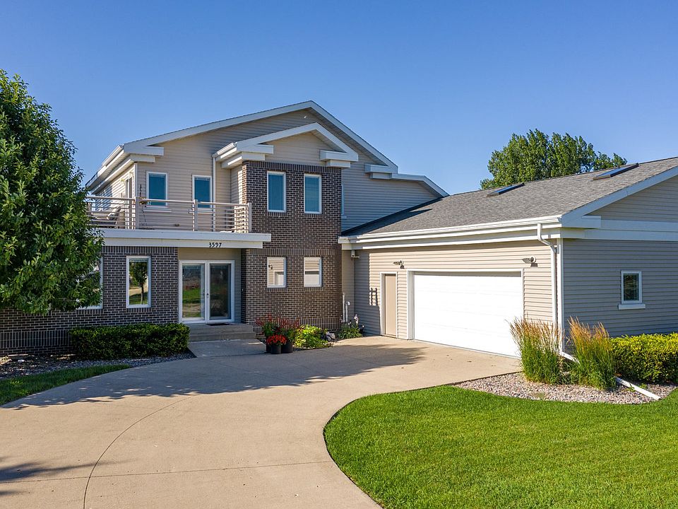 1st image of 3597 Ivy Dr