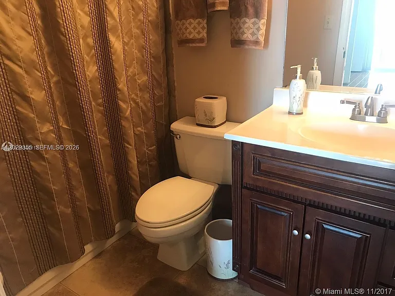 540 Brickell Key Dr #1122 — Photo 8