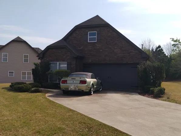 4611 Rosser Loop Dr, Bessemer, AL 35022