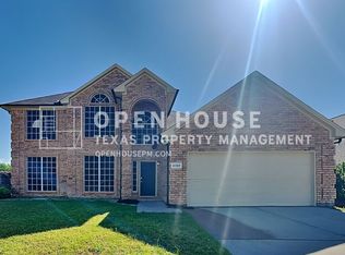 6307 Branch Hollow Ln, Arlington, TX 76001