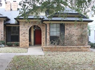 2122 Edwin St, Fort Worth, TX 76110