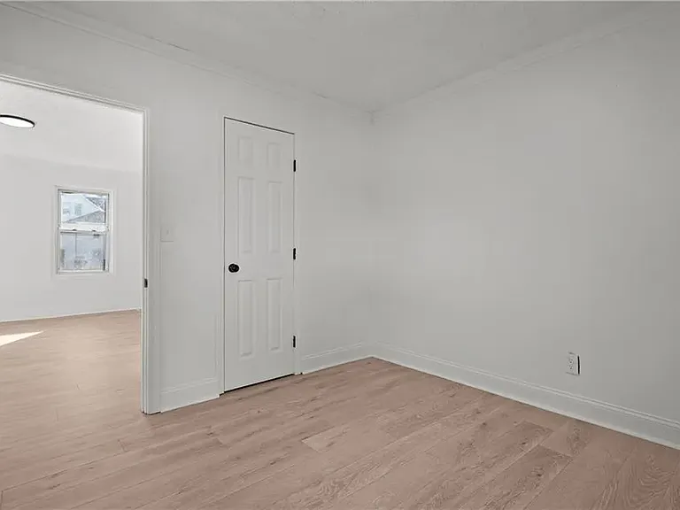 11 Bettez St — Photo 7