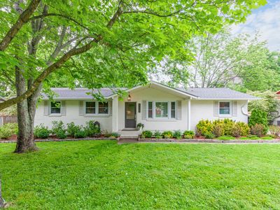 8005 Sawyer Brown Rd, Nashville, TN, 37221