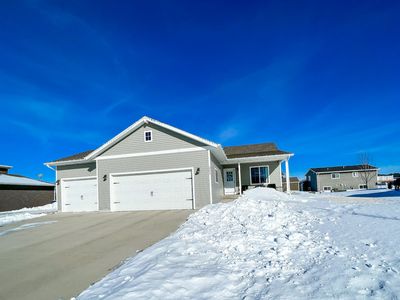 2304 Dean Ct, Brookings, SD, 57006