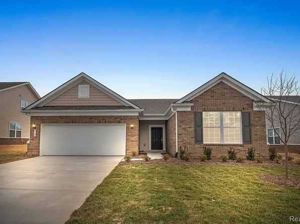 4165 Avery Rd, Lake Orion, MI 48359