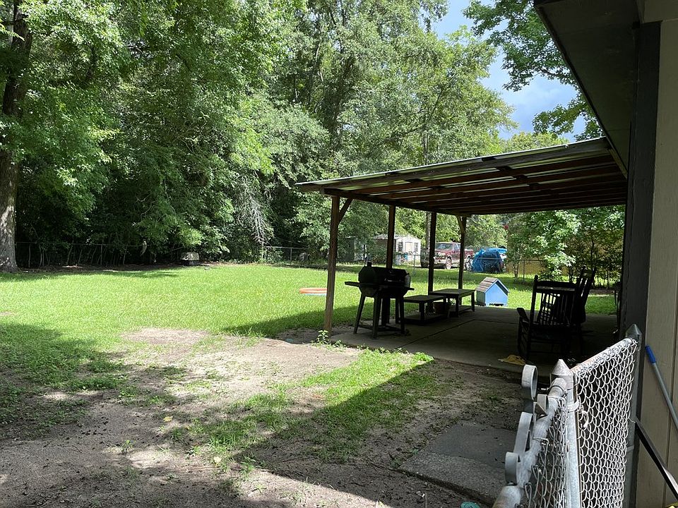 2nd image of 2207 Aberdeen Rd