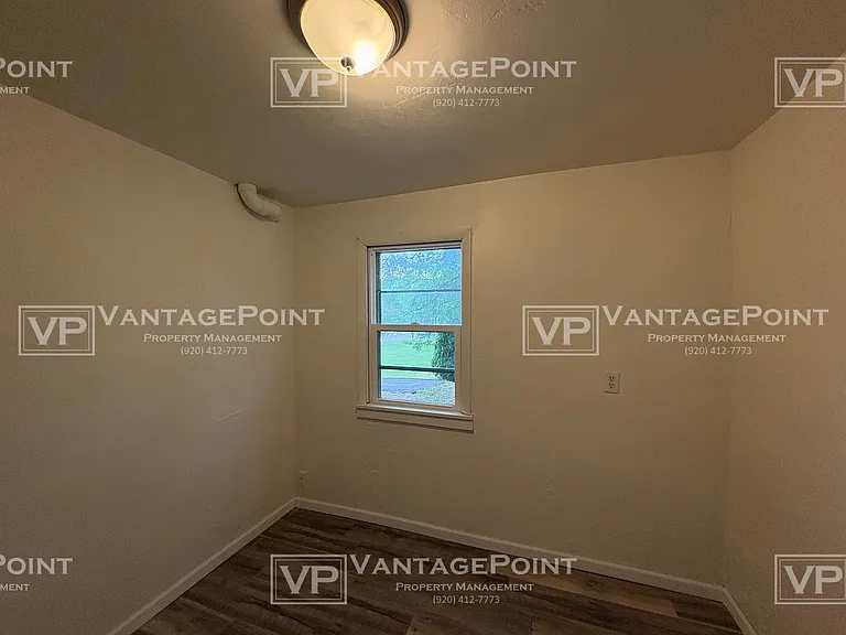 707 Graves St — Photo 10