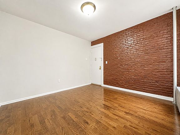 3rd image of 2254 5th Ave #A9