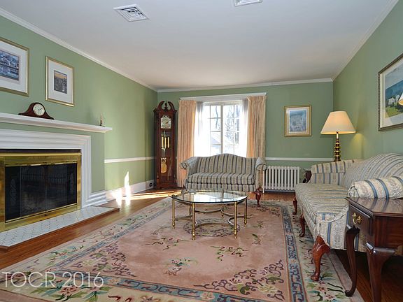 3rd image of 110 Debaun Ave