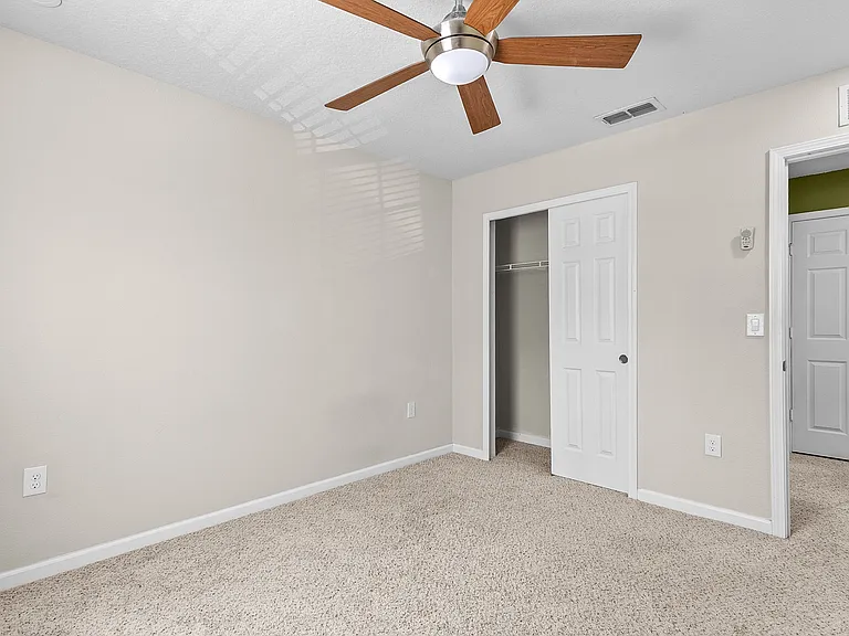 14135 Corrine Cir — Photo 21