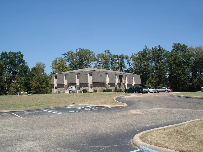 Tallassee Villas LTD — Photo 5