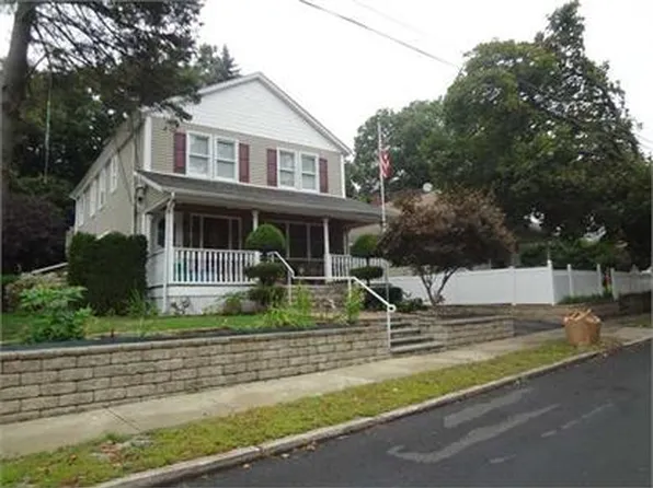 19 Highland Ave, Suffern, NY 10901