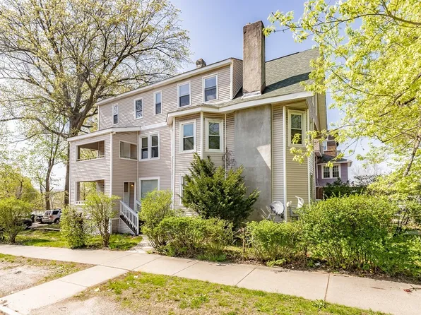 76 Fort Pleasant Ave, Springfield, MA 01108