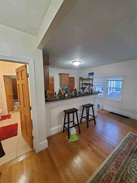 3 bed, 750 sqft, $3,600 — Photo 1