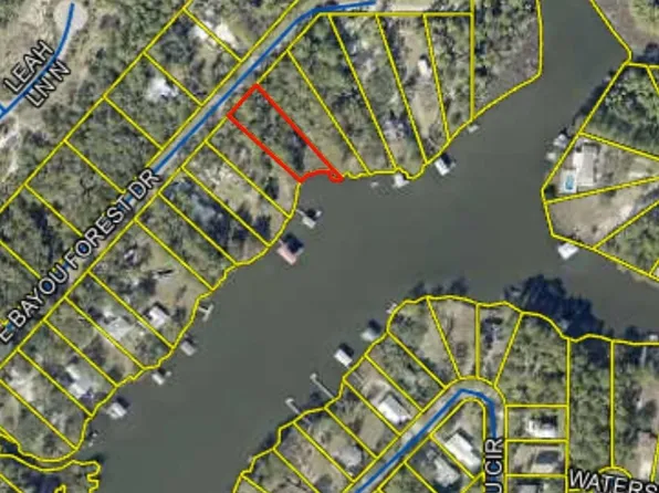 25 E Bayou Forest Dr, Freeport, FL 32439