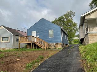 3626 Mersington Ave, Kansas City, MO 64128