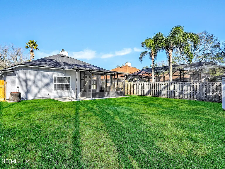428 Morning Glory Ln — Photo 35