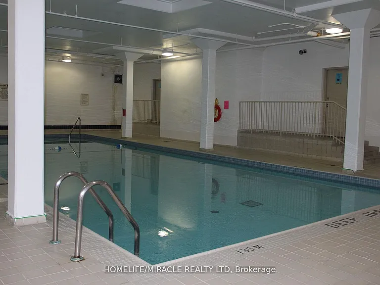 100 Prudential Dr #1703 — Photo 37
