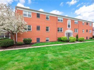 23540 David Dr #C105, North Olmsted, OH 44070