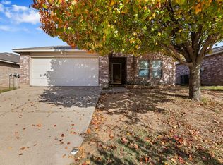 2109 Navada Way, Justin, TX 76247