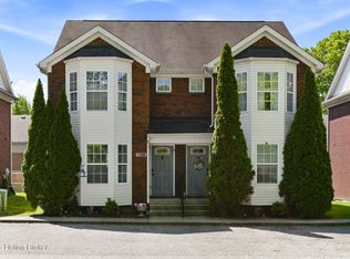 11526 Bellewood Garden Ct, Louisville, KY 40223