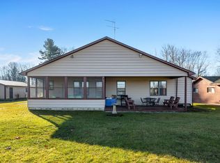 46610 Woodland Dr, Bangor, MI