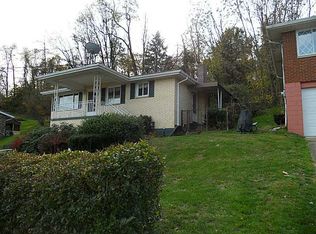 1003 Oakland Ave, Charleroi, PA