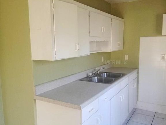 4th image of 4066 12th Ave S