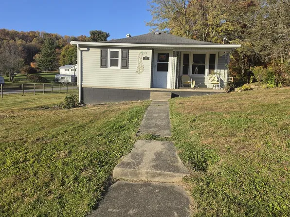 406 1st Ave, Midway, WV 25878