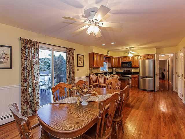 1st image of 8 Sheafe Cir