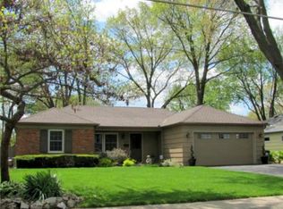 6601 W 55th St, Mission, KS 66202