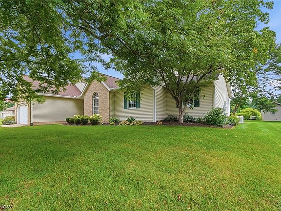 4th image of 733 Joel Cir