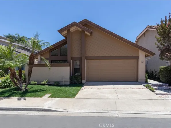 18 Lucero W, Irvine, CA 92620