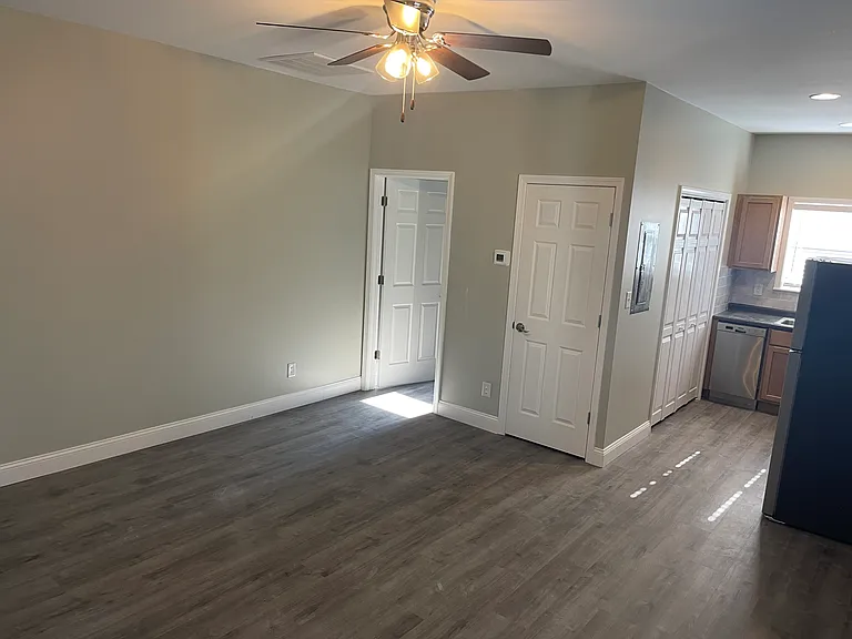 1229 Culver Dr — Photo 4
