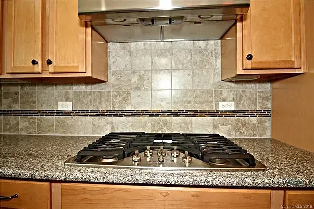 4463 Sourwood Ct — Photo 7