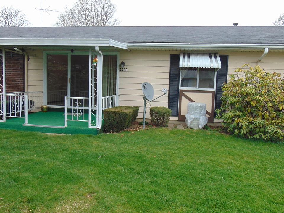 1st image of 5665 Leisure South Dr SE
