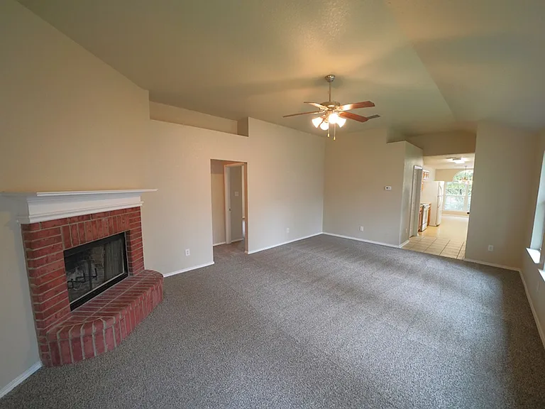 6534 Ithaca Fls — Photo 8