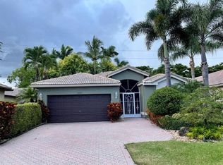 10271 Utopia Cir W, Boynton Beach, FL 33437