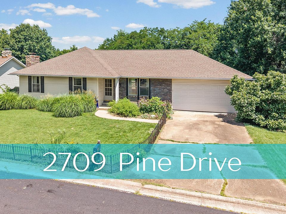 1st image of 2709 Pine Dr
