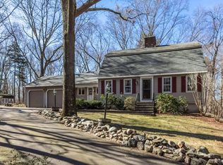 10 Burcam Dr, Madison, CT 06443