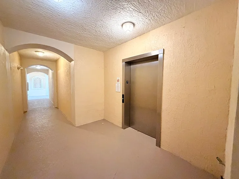 12960 Positano Cir #303 — Photo 28