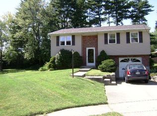 5303 Plumridge Dr, Cincinnati, OH 45238