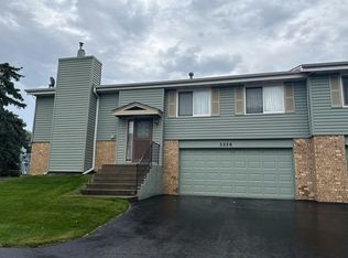 5226 Beachside Dr, Minnetonka, MN 55343