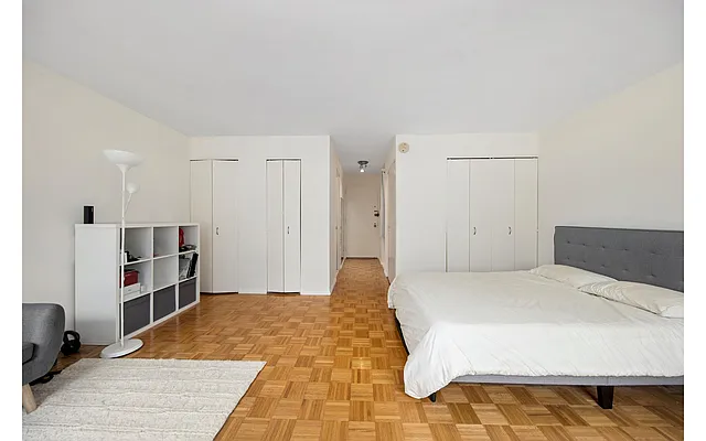 Rented by Douglas Elliman | media 3