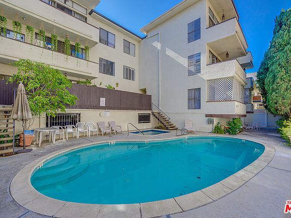 5th image of 1434 Greenfield Ave APT 304