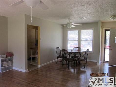 5th image of 210 Aviation Ave